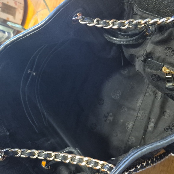 EUC Tory Burch Crossbody With Her New Dust Bag. - Picture 13 of 16